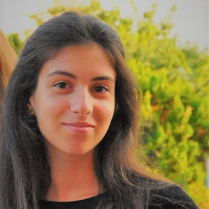 Dr Lisa Guzzi